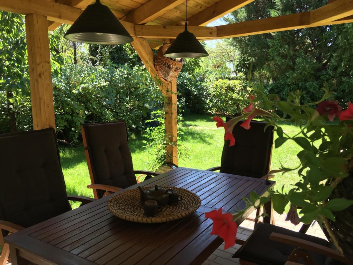 Wooden Apartman Premium Jacuzzival Alsóörs Zewnętrze zdjęcie