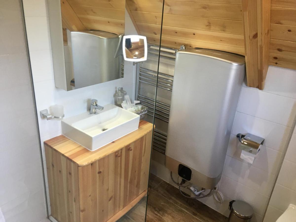 Wooden Apartman Premium Jacuzzival Alsóörs Zewnętrze zdjęcie