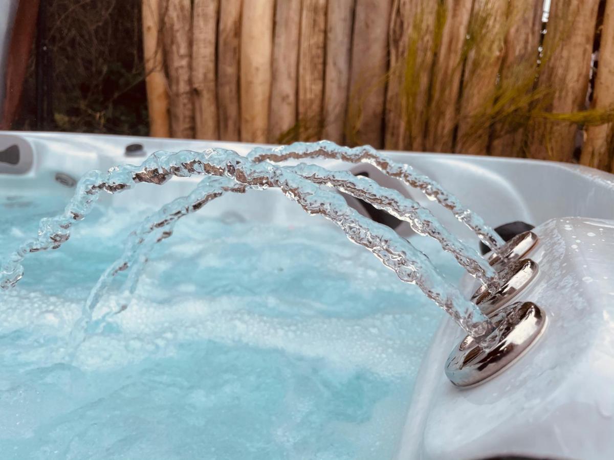Wooden Apartman Premium Jacuzzival Alsóörs Zewnętrze zdjęcie