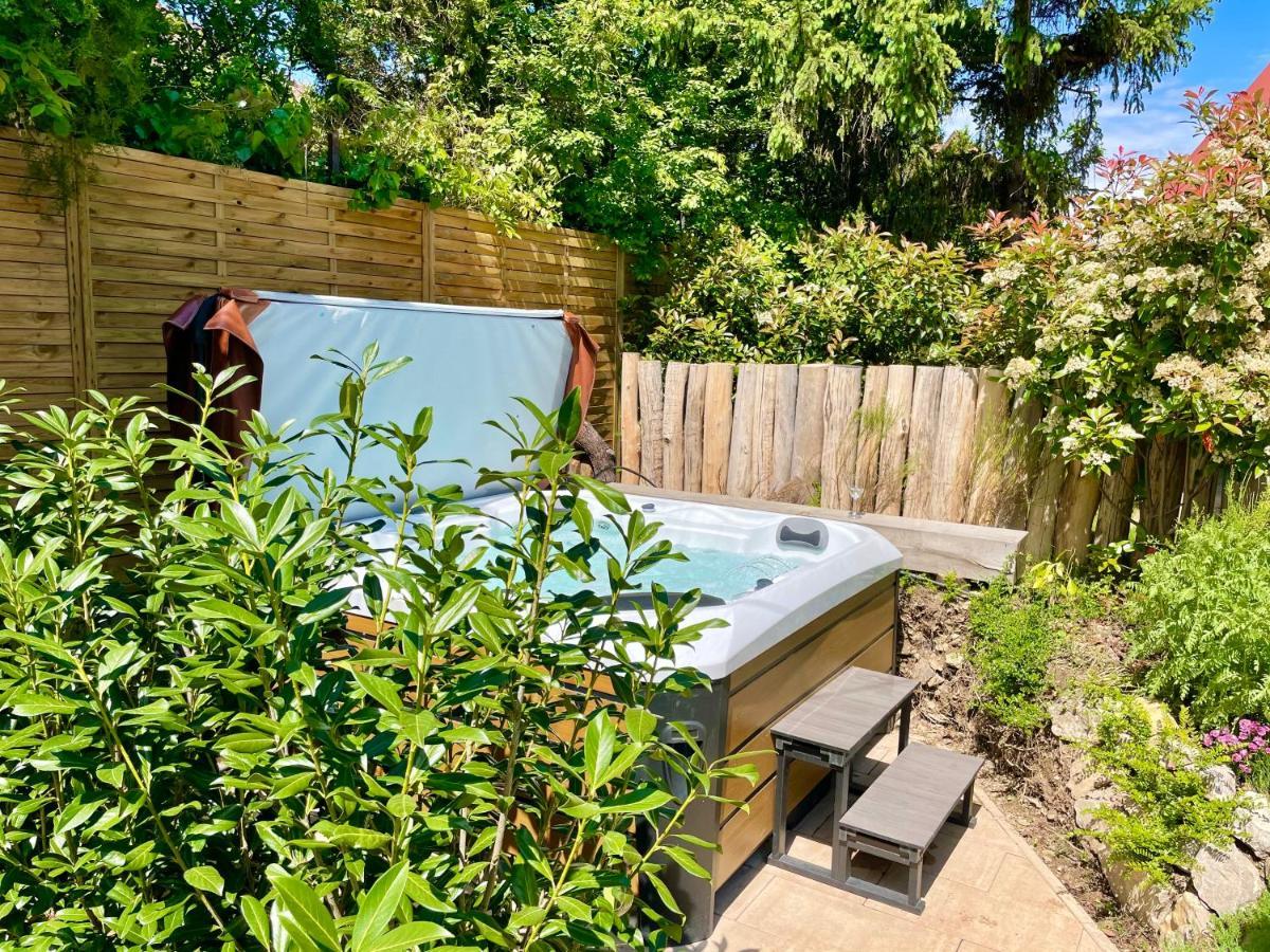 Wooden Apartman Premium Jacuzzival Alsóörs Zewnętrze zdjęcie